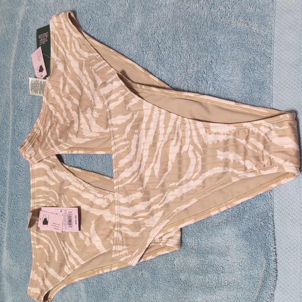 NWT wild fable ladies bikini bottom swim